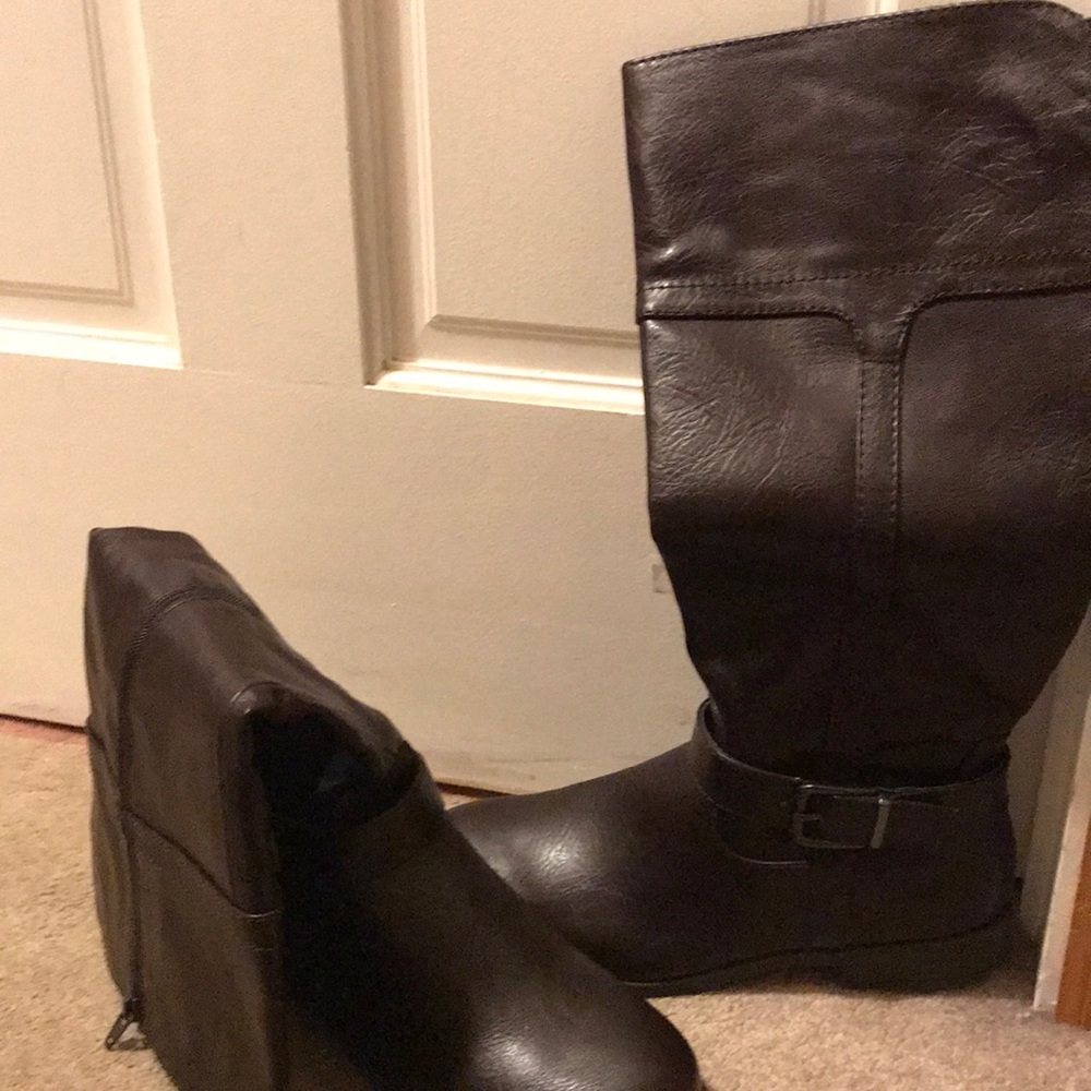 {Croft &Barrow} Tall Dark Brown Riding Boots - Picture 3 of 8